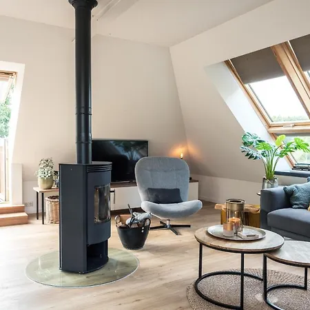 Semesterbostad Loft 8